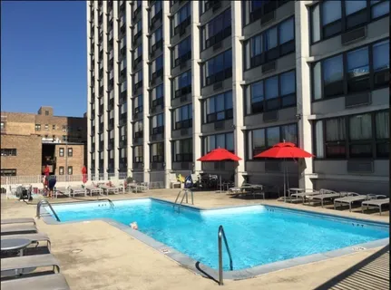 $215,000 | 5100 North Marine Drive, Unit 9H, Chicago, IL 60640