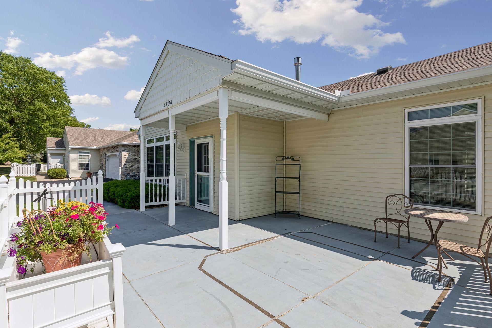 6936 Inverness Court, Unit 23 Inver Grove Heights, MN 55077 - Photo 3 of 44 Gallery Image 3