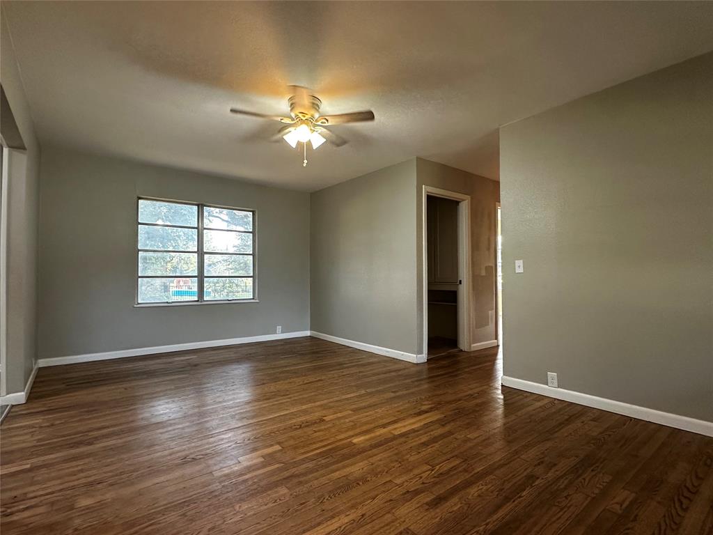 400 East Liberty Street Pilot Point, TX 76258 - Photo 10 of 16