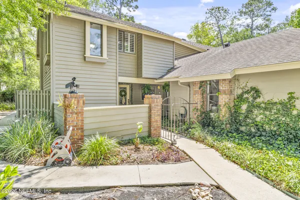 $300,000 | 540 Willow Oak Lane, Orange Park, FL 32073