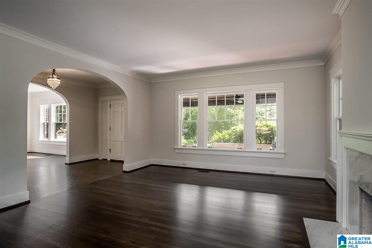 934 Linwood Road Birmingham, AL 35222 - Photo 8 of 31