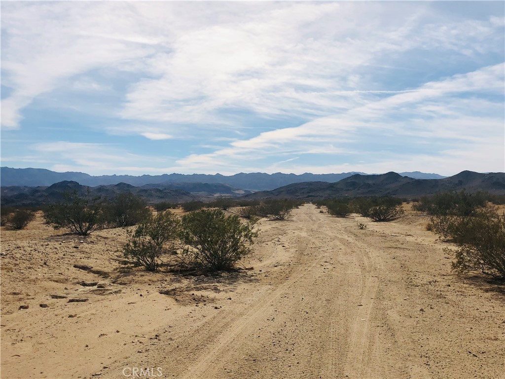 2 Fascination Avenue Joshua Tree, CA 92252 - Photo 8 of 8 a view of lake