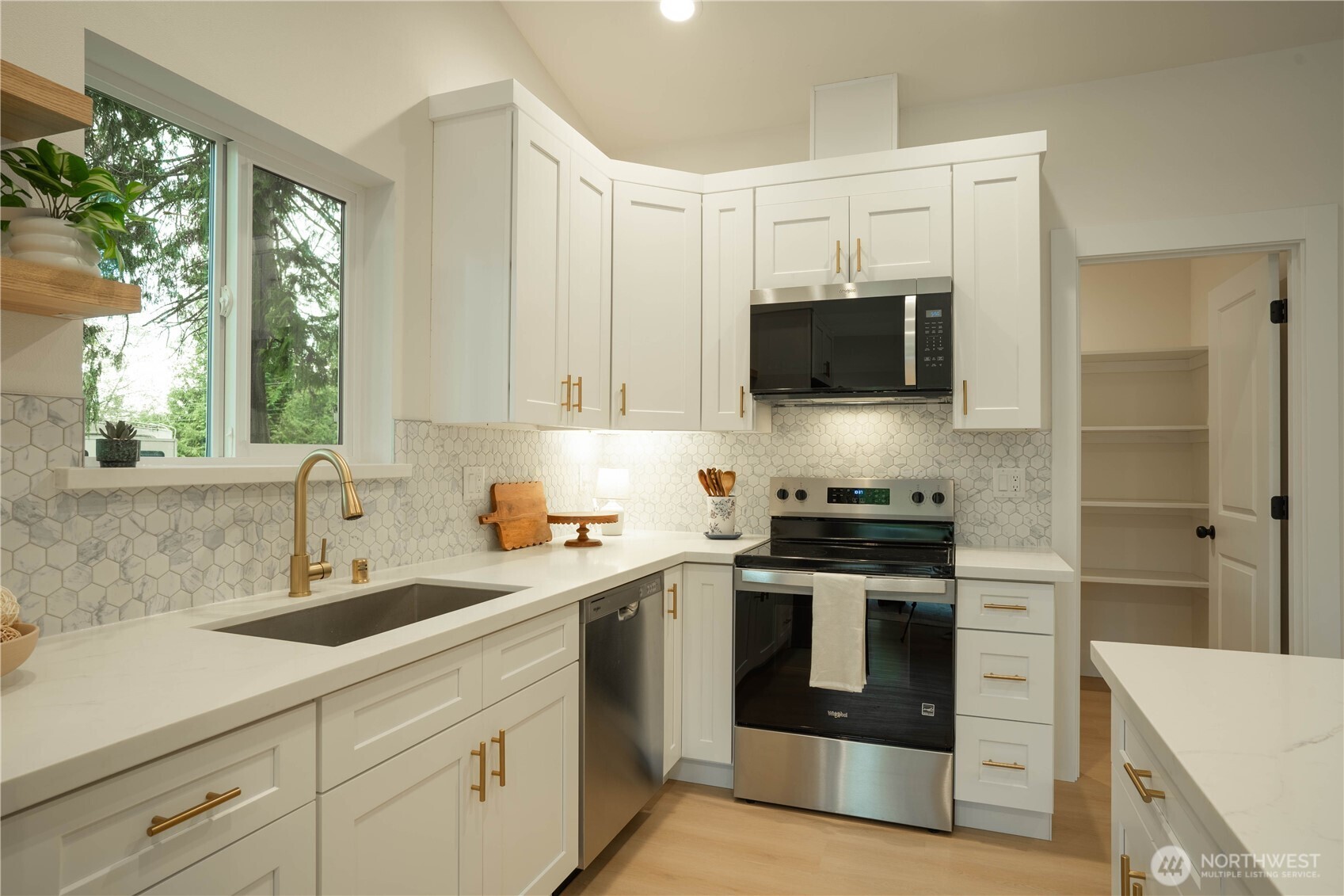 4544 Decatur Drive Ferndale, WA 98248 - Photo 5 of 24 Gallery Image 5