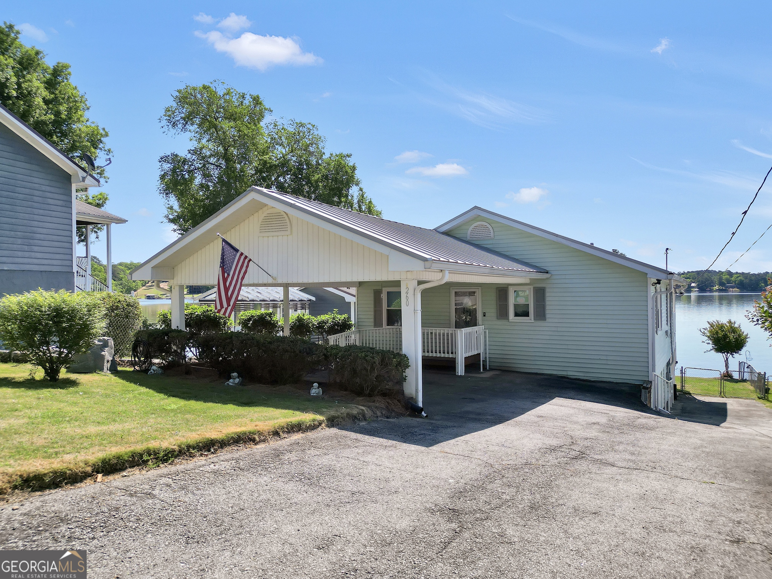 260 Arrow Point Road Jackson, GA 30233 - Photo 5 of 62