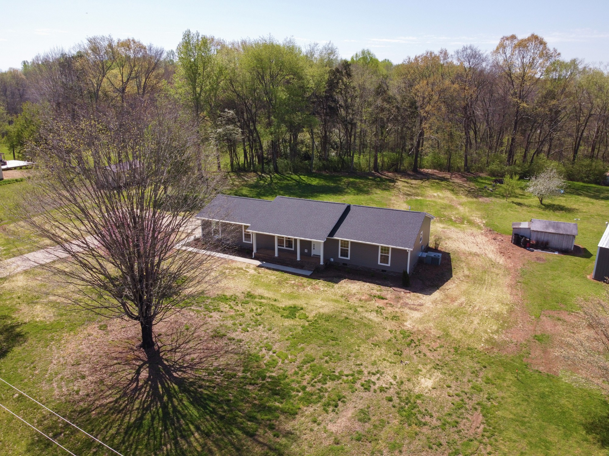 2665 Clanton Road Lawrenceburg, TN 38464 - Photo 4 of 34
