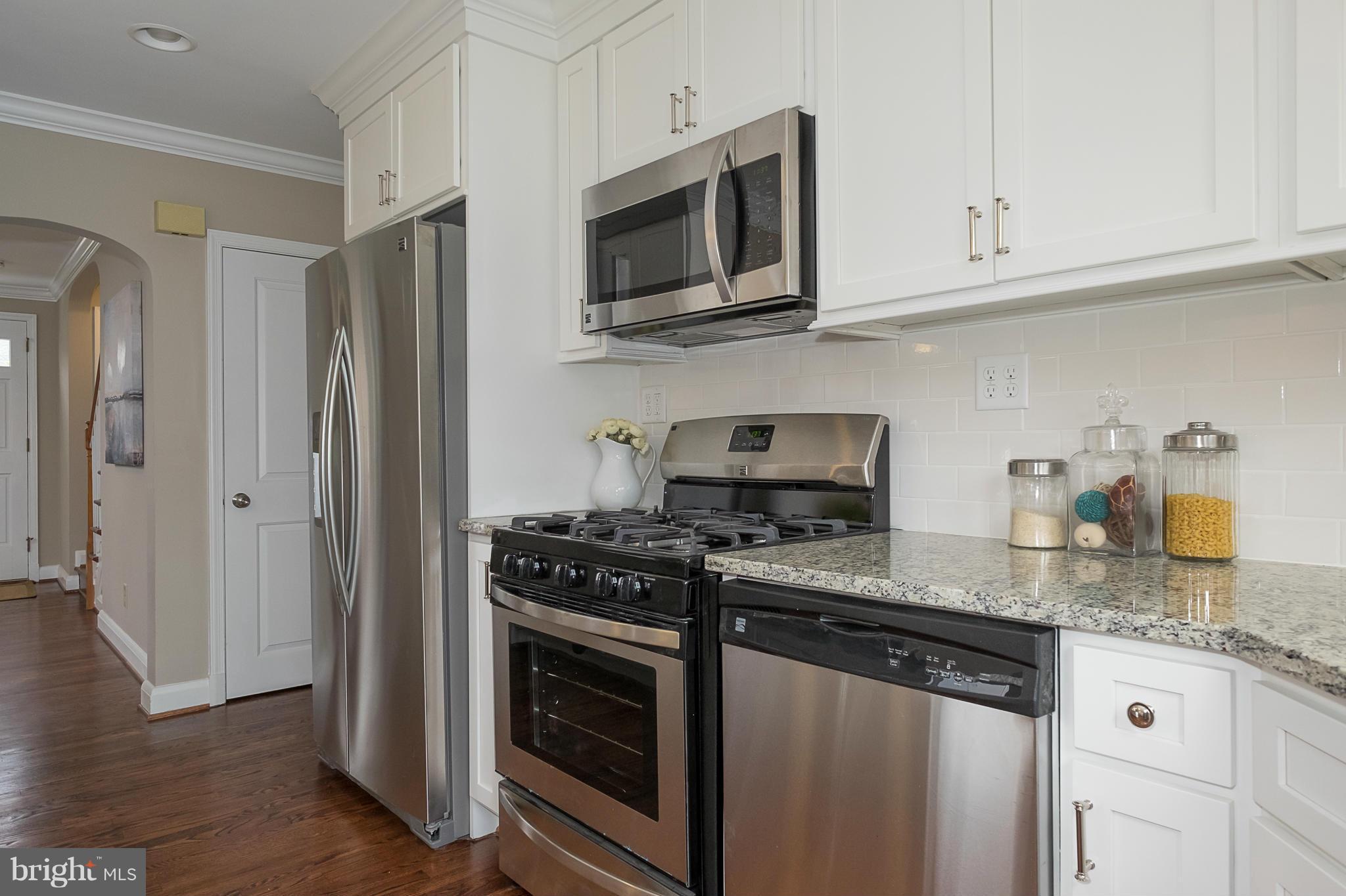 193 Stanmore Road Baltimore, MD 21212 - Photo 6 of 26 Kitchen