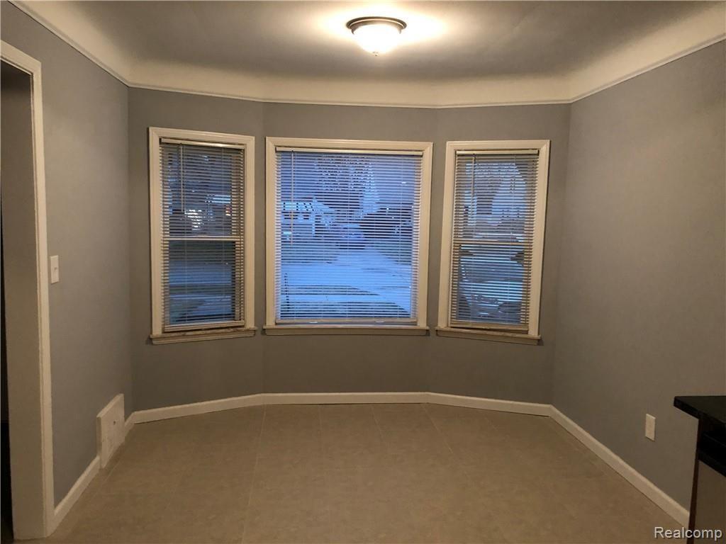 22821 Roxana Avenue Eastpointe, MI 48021 - Photo 5 of 13 IMG_0227.JPG