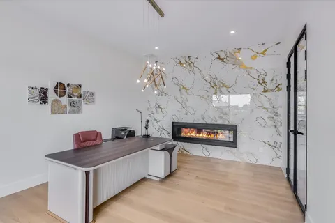 $1,549,000 | 1806 Lauren Drive, Spicewood, TX 78669