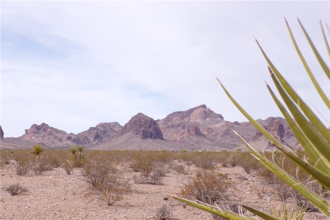 Lot 8 South Hopi Road Golden Valley, AZ 86413 - Photo 2 of 22 View