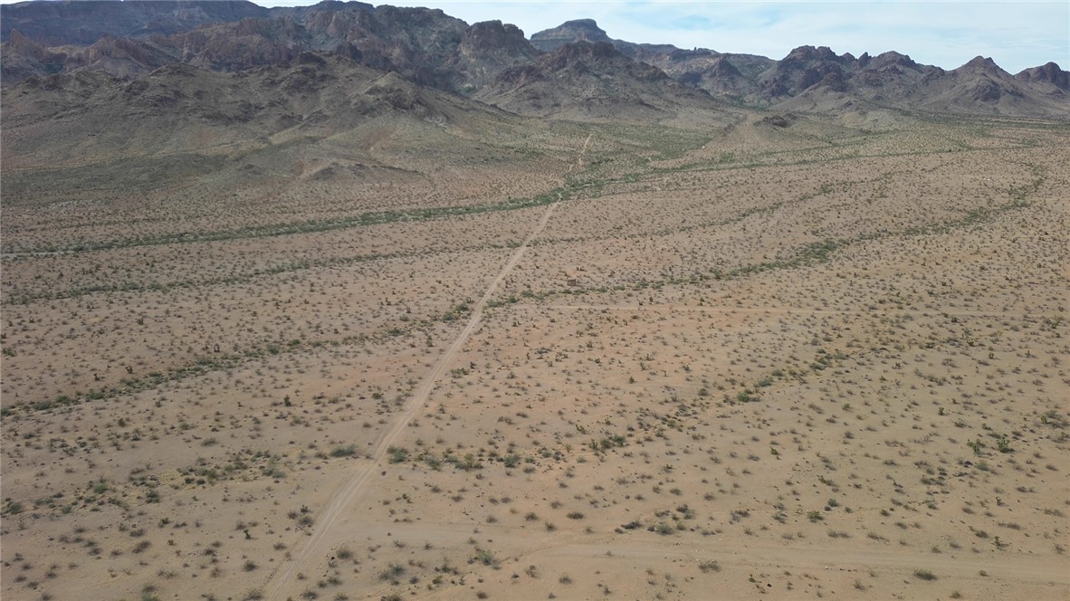 Lot 8 South Hopi Road Golden Valley, AZ 86413 - Photo 6 of 22 View