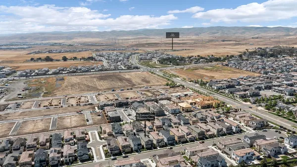 $839,000 | 80 Cortona Court, Tracy, CA 95391