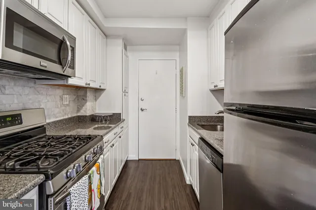 $215,000 | 3900 Tunlaw Road Northwest, Unit 518, Washington, DC 20007