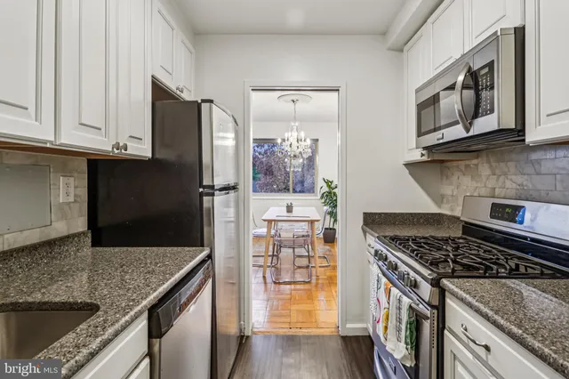 $215,000 | 3900 Tunlaw Road Northwest, Unit 518, Washington, DC 20007