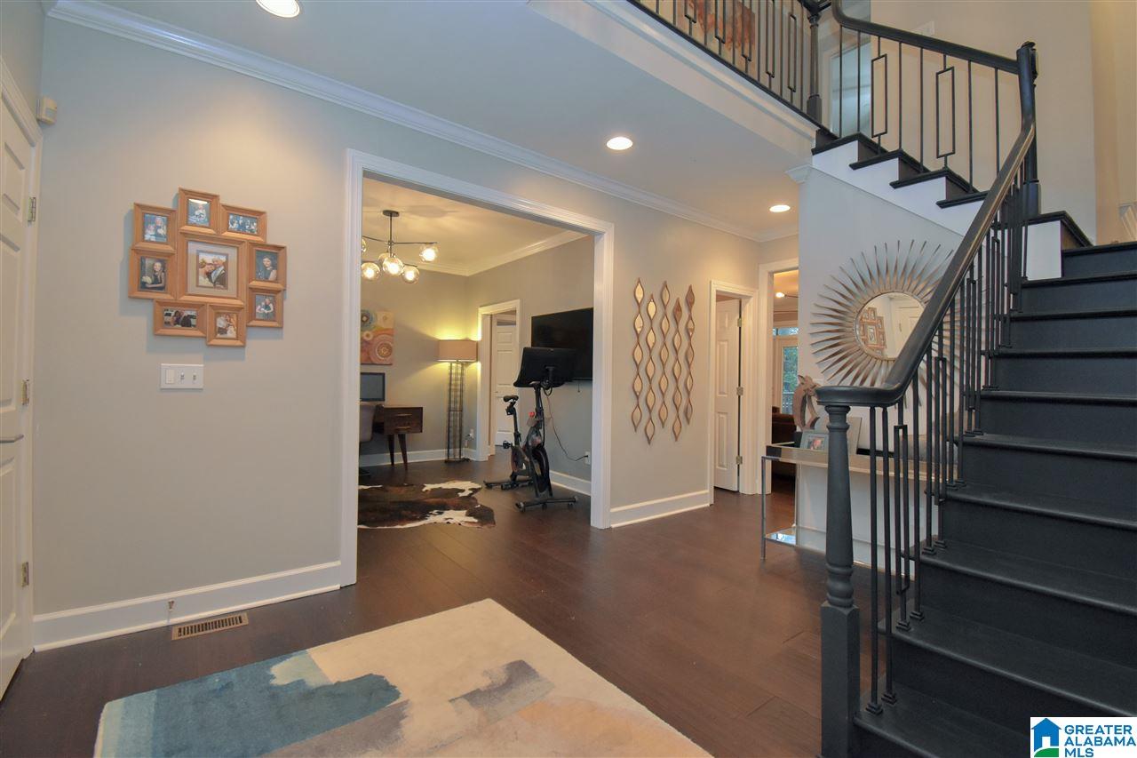 1025 Oak Tree Road Birmingham, AL 35244 - Photo 6 of 48
