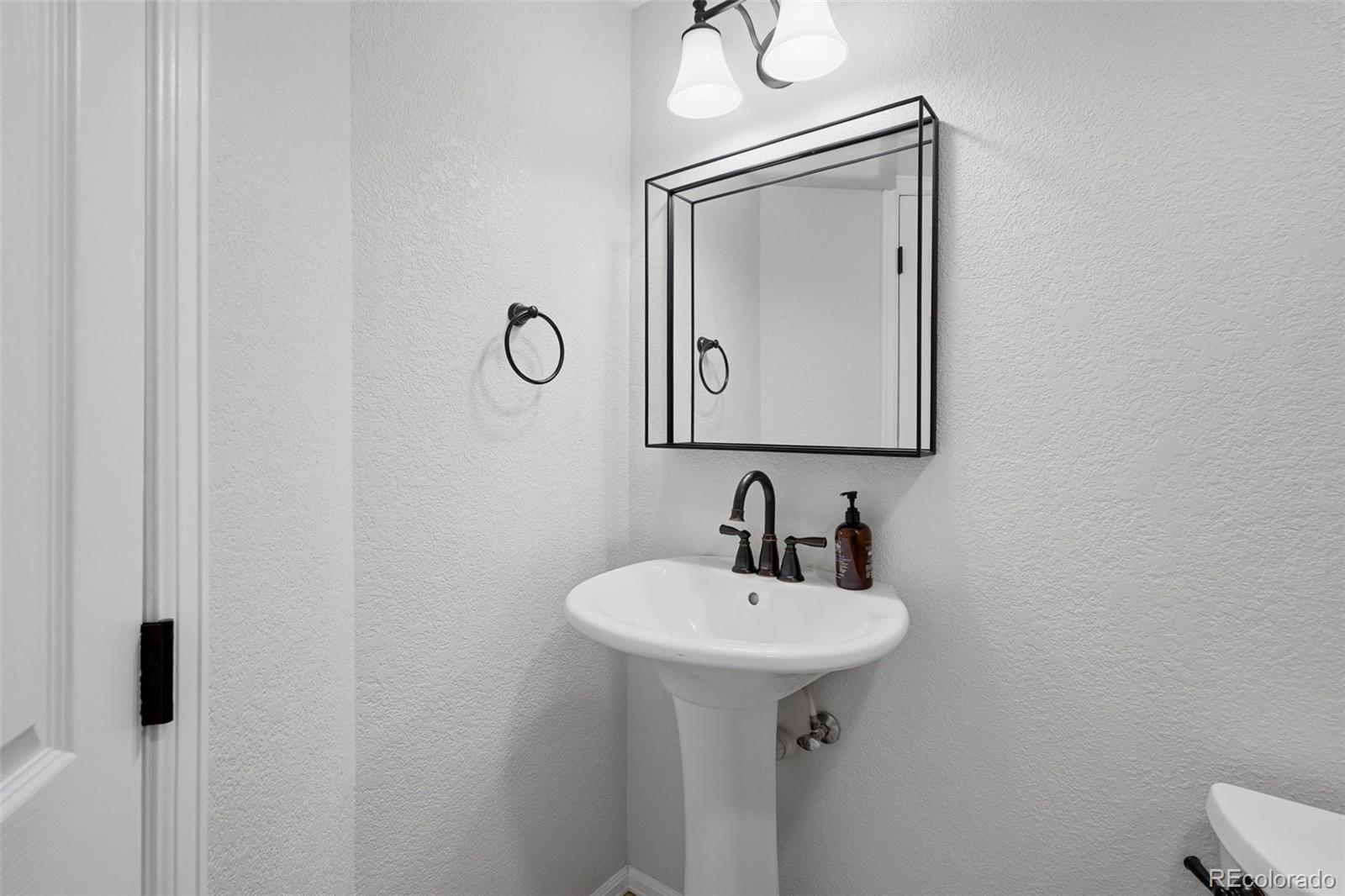 9228 Fox Fire Drive Highlands Ranch, CO 80129 - Photo 43 of 50