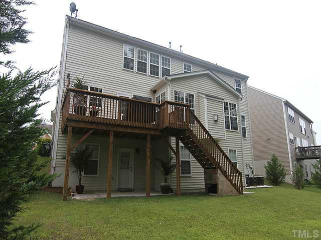 7732 Silver View Lane Raleigh, NC 27613 - Photo 23 of 25 Patio/Deck