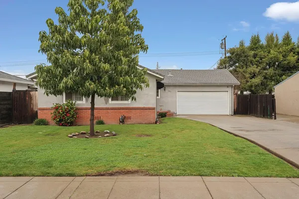 $420,000 | 1427 Reiman Street, Lodi, CA 95242