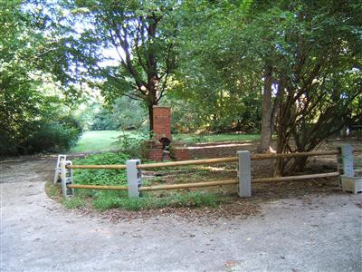 3077 Todds Road Lexington, KY 40509 - Photo 4 of 8 Tons of space for parking. Lovely shaded