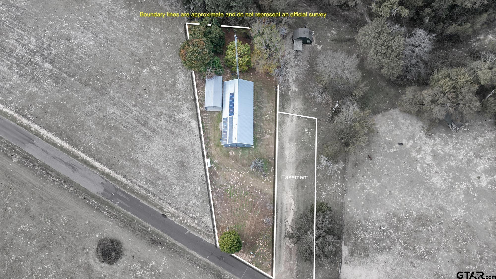 732 Red Maple Road Big Sandy, TX 75755 - Photo 6 of 40 a bathroom with a shower