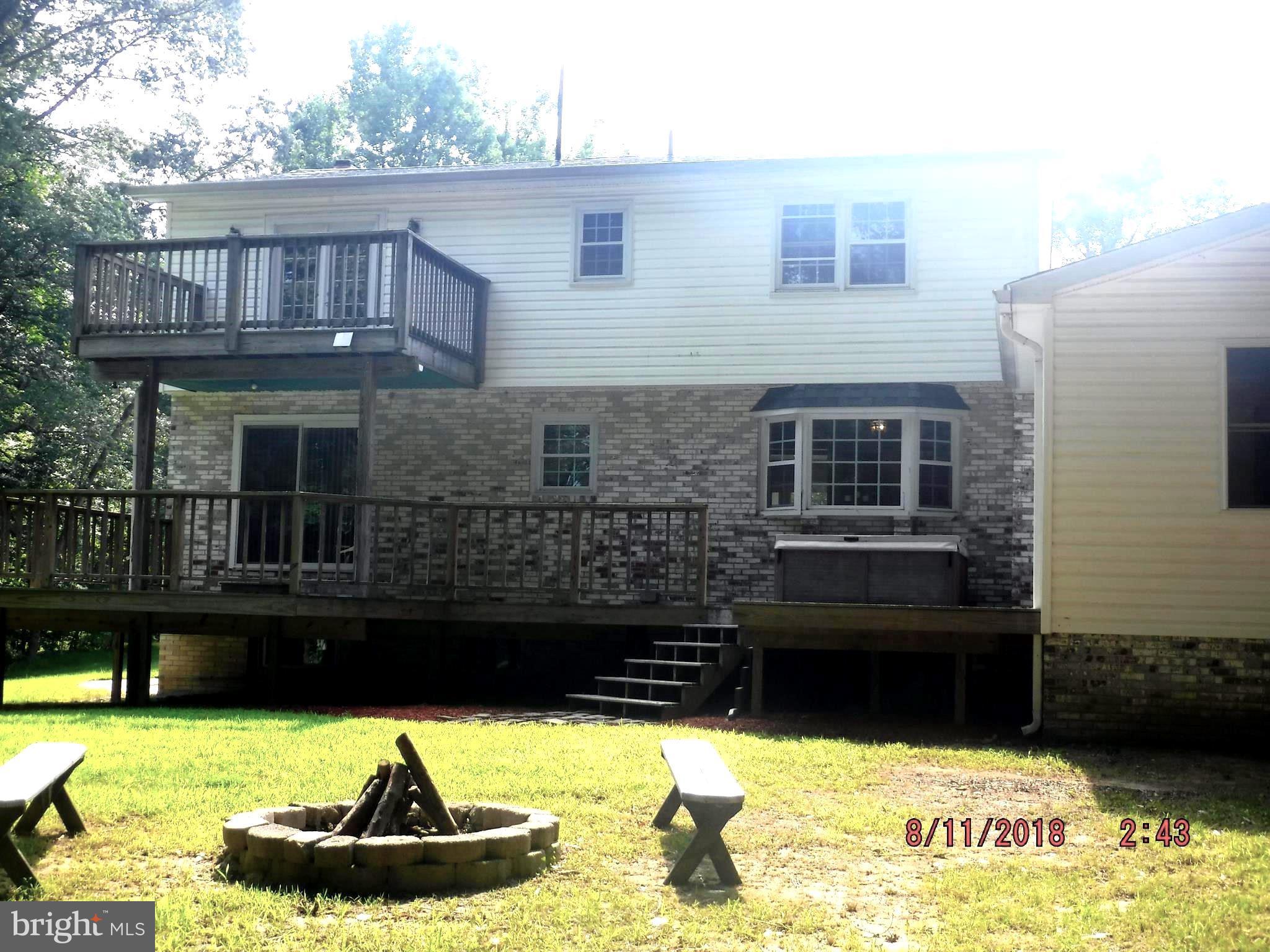 3521 Patuxent Road Huntingtown, MD 20639 - Photo 3 of 28 Exterior (Front)