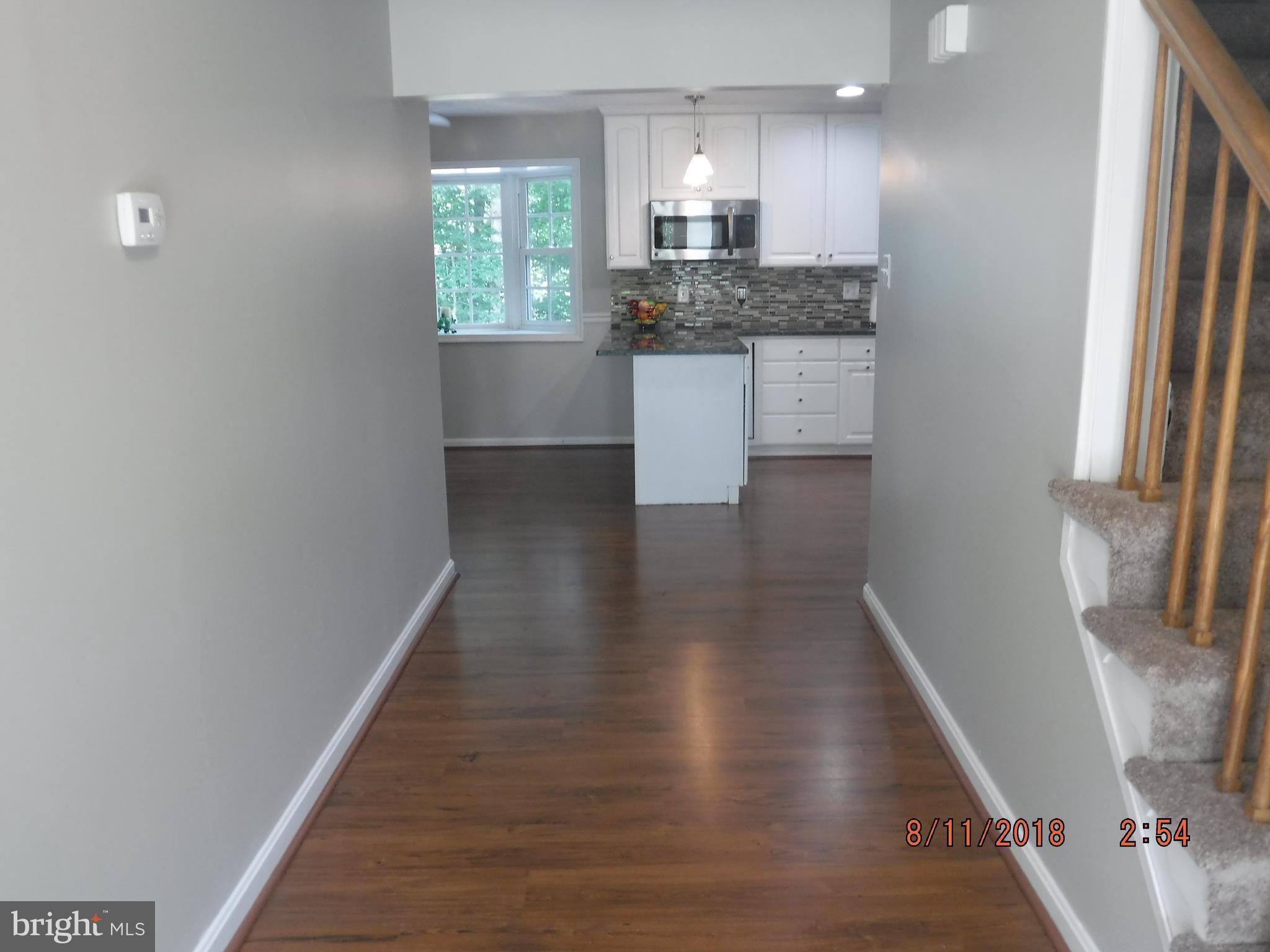 3521 Patuxent Road Huntingtown, MD 20639 - Photo 7 of 28 Entrance from front door (foyer)