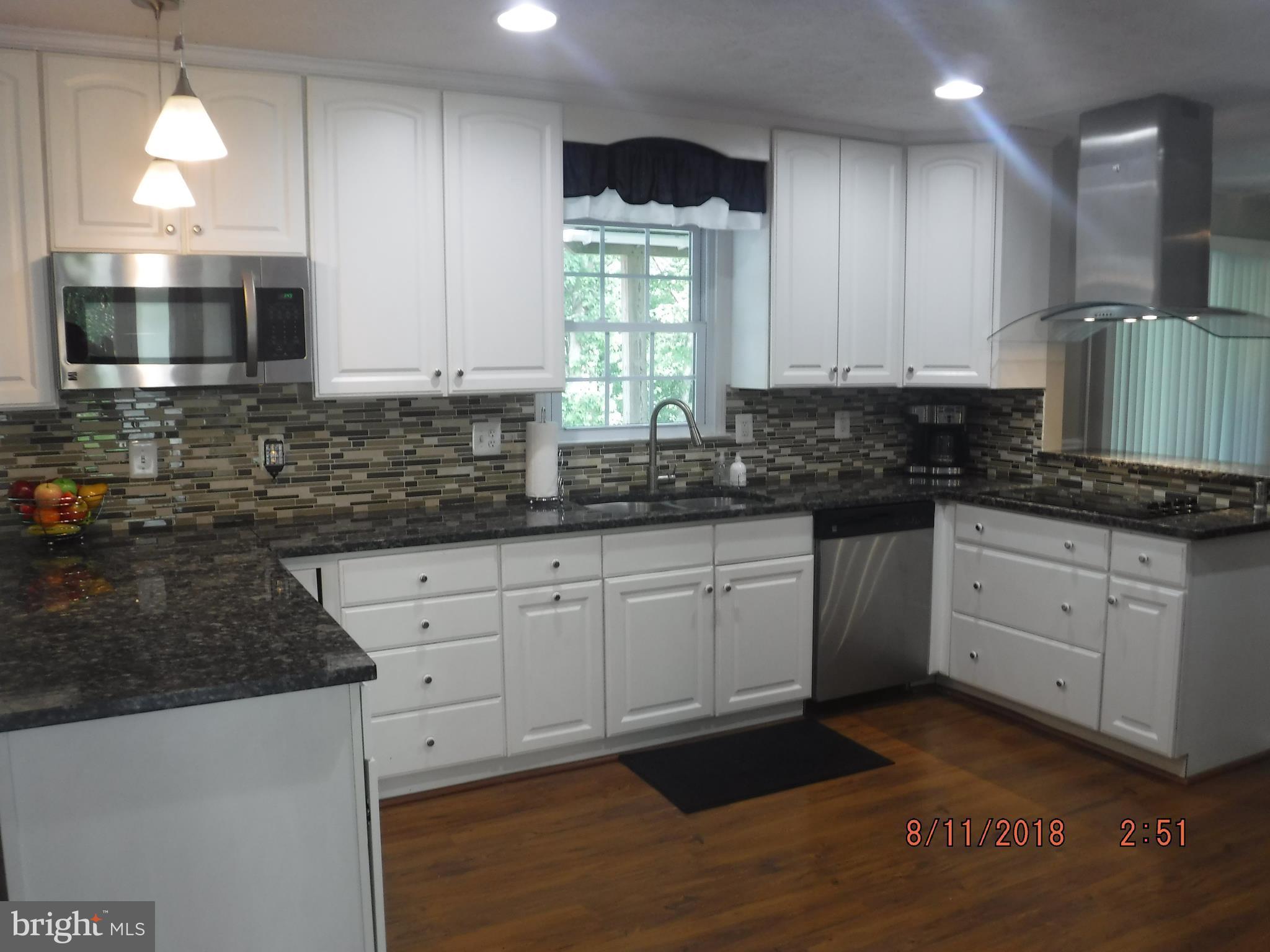 3521 Patuxent Road Huntingtown, MD 20639 - Photo 9 of 28 Kitchen