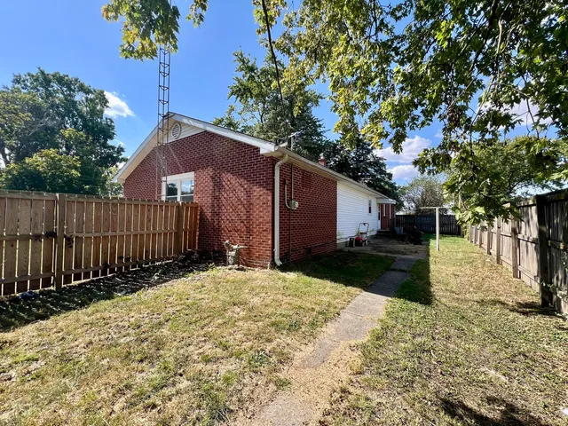 $164,900 | 101 Lincoln Street, Sidell, IL 61876