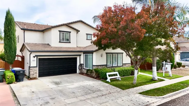 $570,000 | 432 Meadow Creek Drive, Patterson, CA 95363