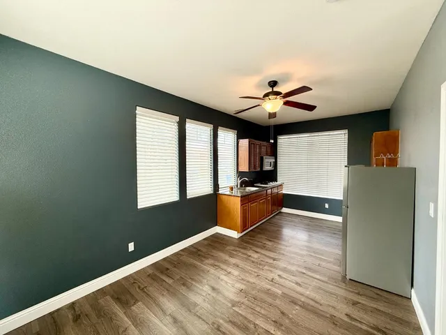 $570,000 | 432 Meadow Creek Drive, Patterson, CA 95363