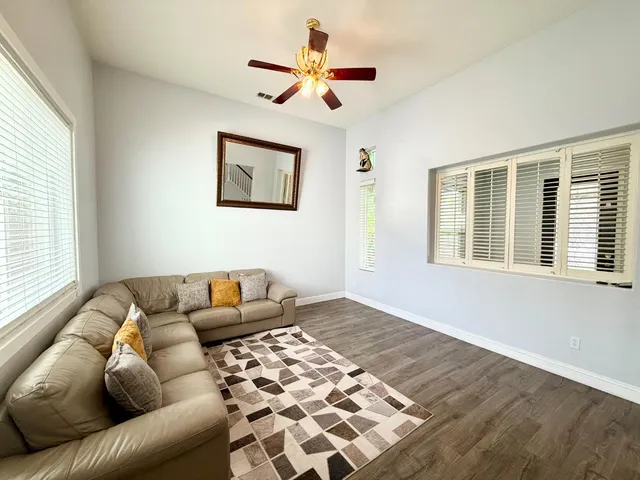 $570,000 | 432 Meadow Creek Drive, Patterson, CA 95363