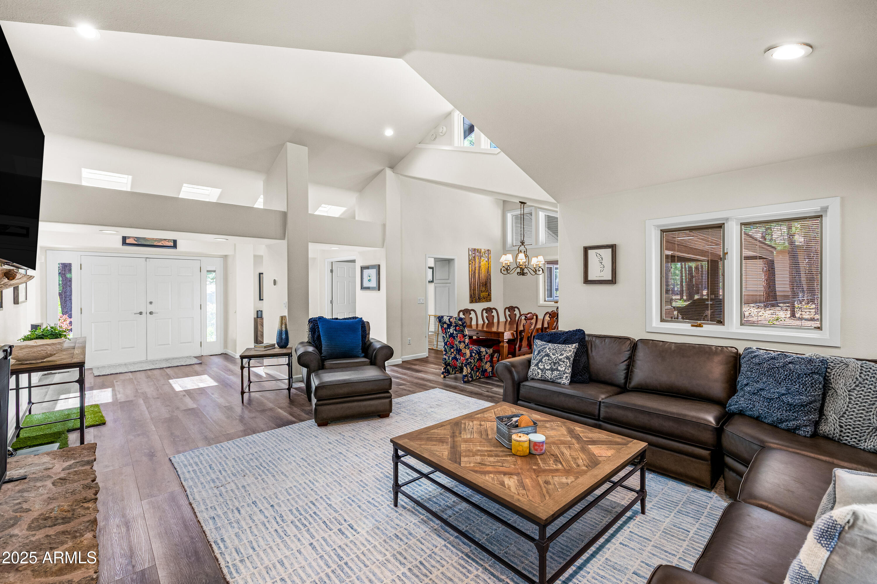 3511 Bear Howard Flagstaff, AZ 86005 - Photo 3 of 44 CP-15