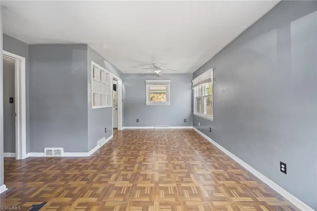 $175,000 | 613 Woodridge Lane, High Point, NC 27262