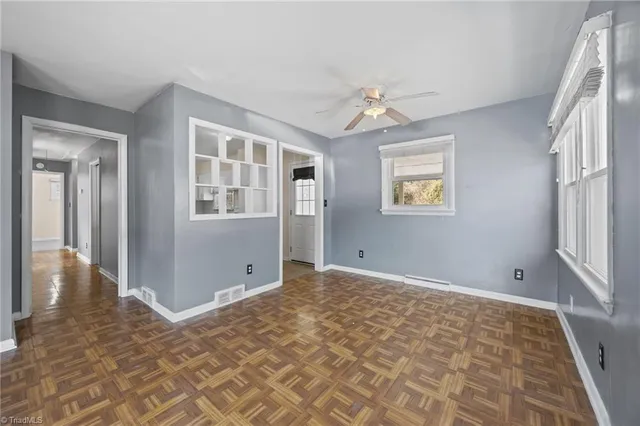 $175,000 | 613 Woodridge Lane, High Point, NC 27262