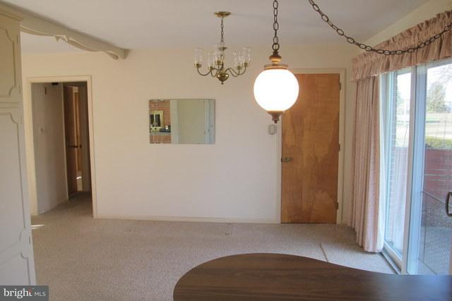215 West Newport Road Lititz, PA 17543 - Photo 6 of 14