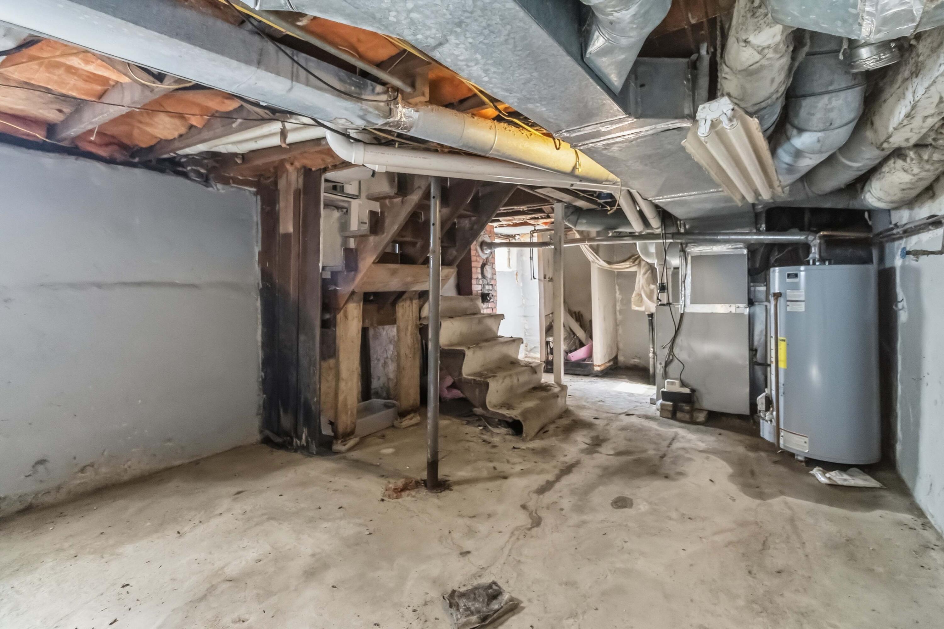 4295 Lebanon Road Danville, KY 40422 - Photo 25 of 29 Celler/basement