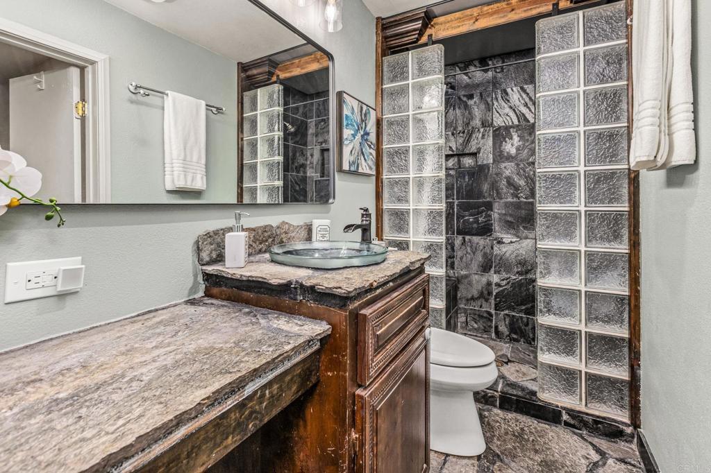 166 Lakeview Avenue Spring Valley, CA 91977 - Photo 14 of 28