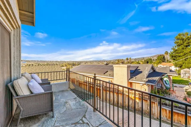 $800,000 | 166 Lakeview Avenue, Spring Valley, CA 91977