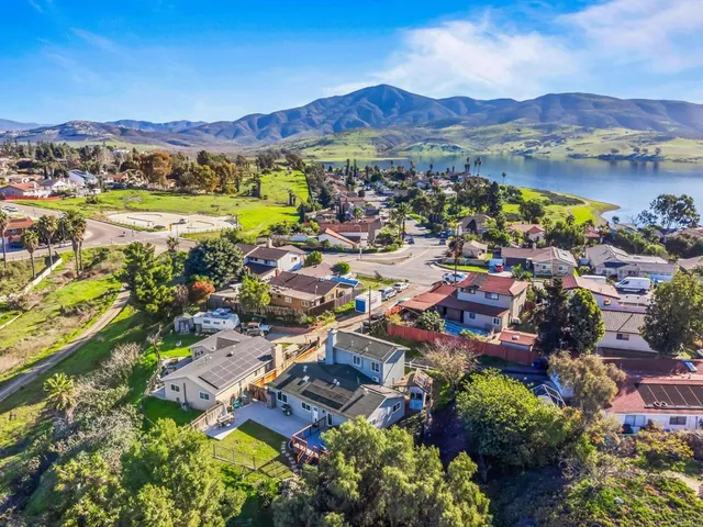 $800,000 | 166 Lakeview Avenue, Spring Valley, CA 91977