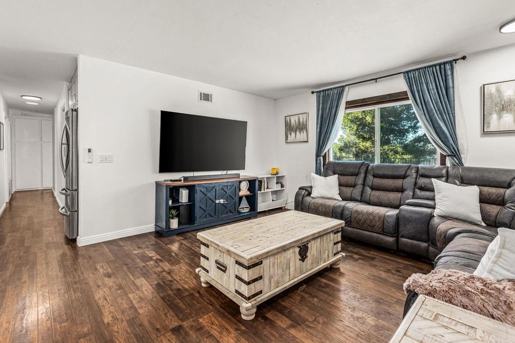 166 Lakeview Avenue Spring Valley, CA 91977 - Photo 9 of 28