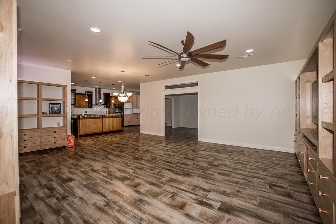 2930 Bushland Road Amarillo, TX 79119 - Photo 7 of 50 7710B110-8BB4-4619-8878-FC6685CAD6FF