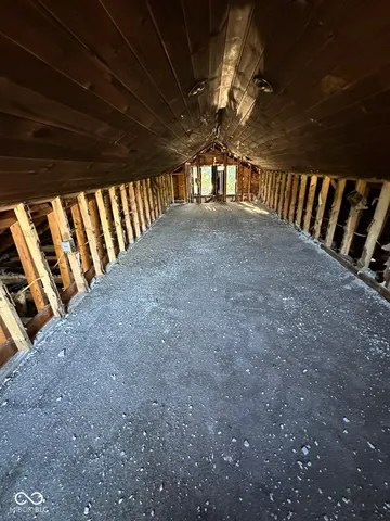 $15,000 | 3235 North 21st Street, Terre Haute, IN 47804