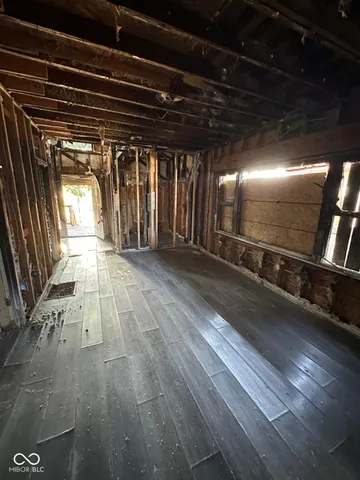 $15,000 | 3235 North 21st Street, Terre Haute, IN 47804