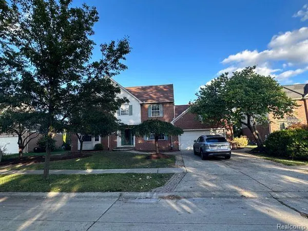 $3,400 | 4038 Worthington Drive, Troy, MI 48085