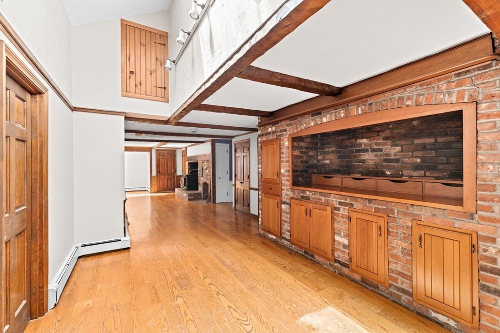 87 Deborah Road Hanover, MA 02339 - Photo 8 of 42 Gallery Image 8