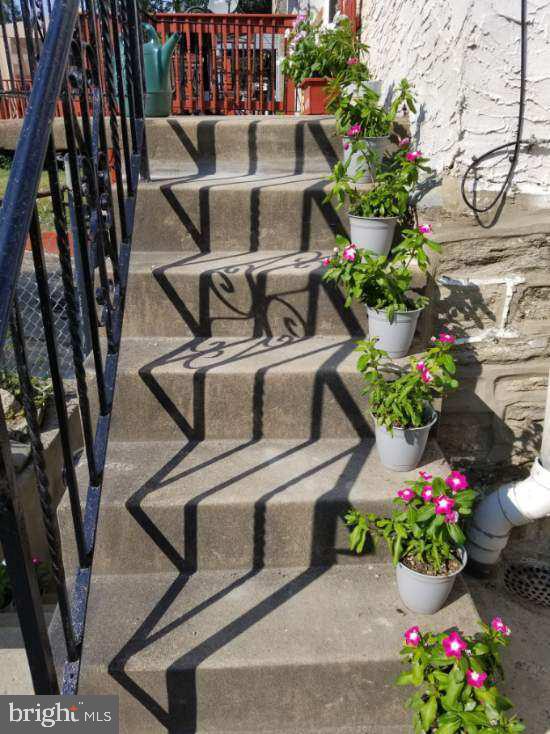 933 East Rittenhouse Street Philadelphia, PA 19138 - Photo 30 of 33 Steps to Garage