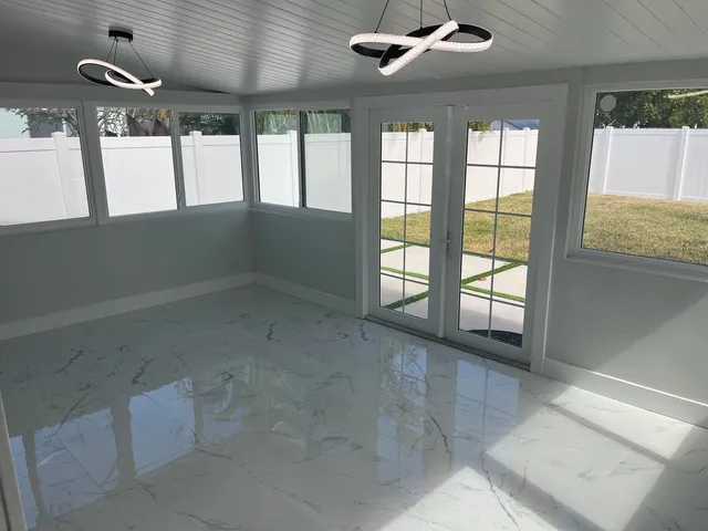 $4,950 | 355 Maddock Street, West Palm Beach, FL 33405