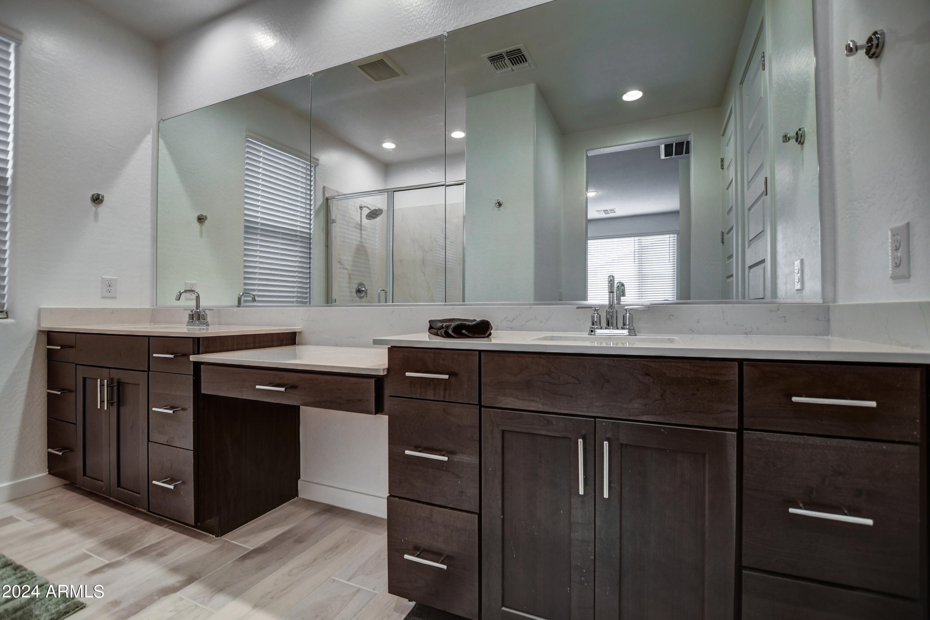 4109 East Appaloosa Road Gilbert, AZ 85296 - Photo 31 of 60 Primary Bath 1