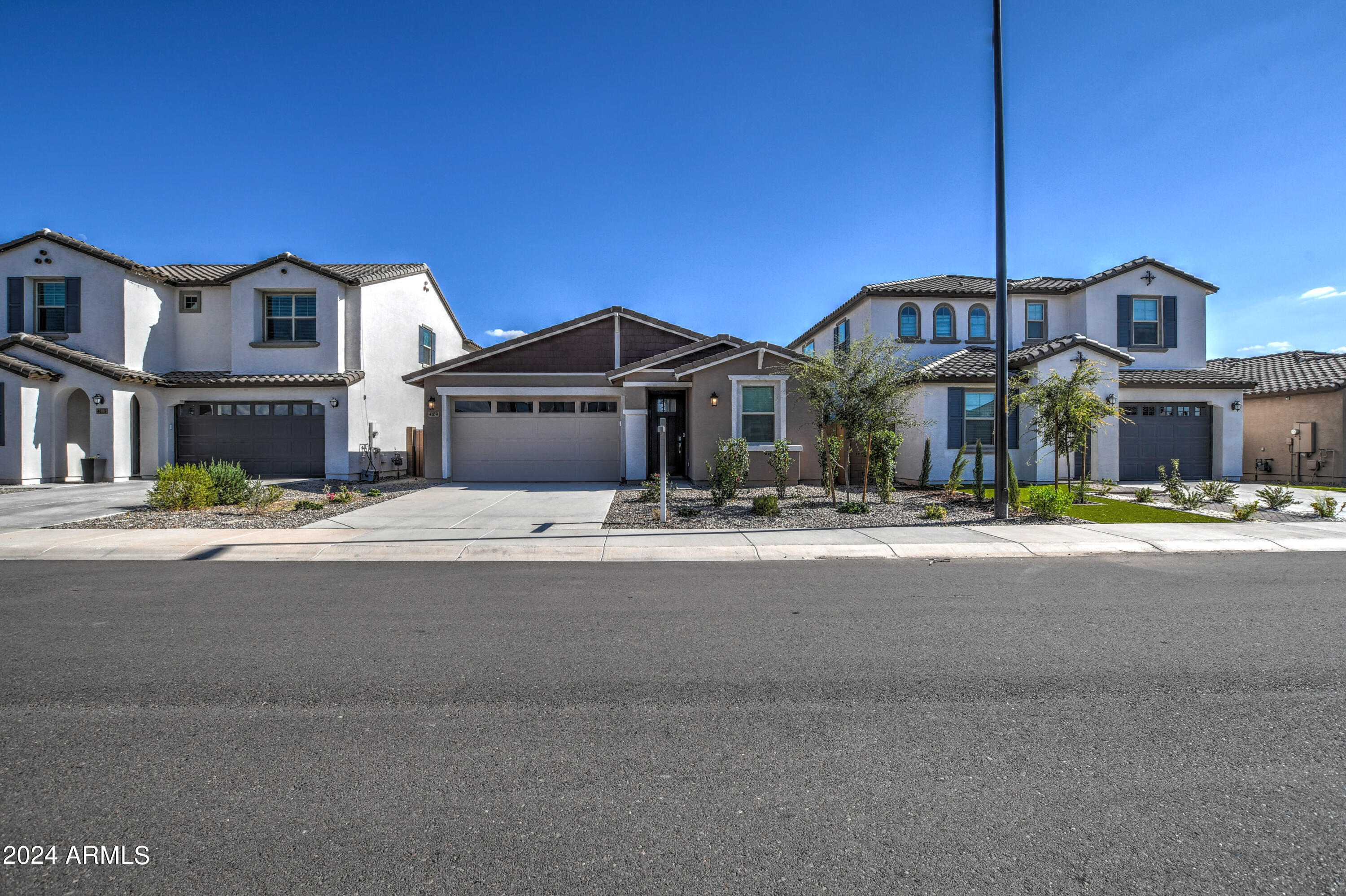 4109 East Appaloosa Road Gilbert, AZ 85296 - Photo 4 of 60 Front 4