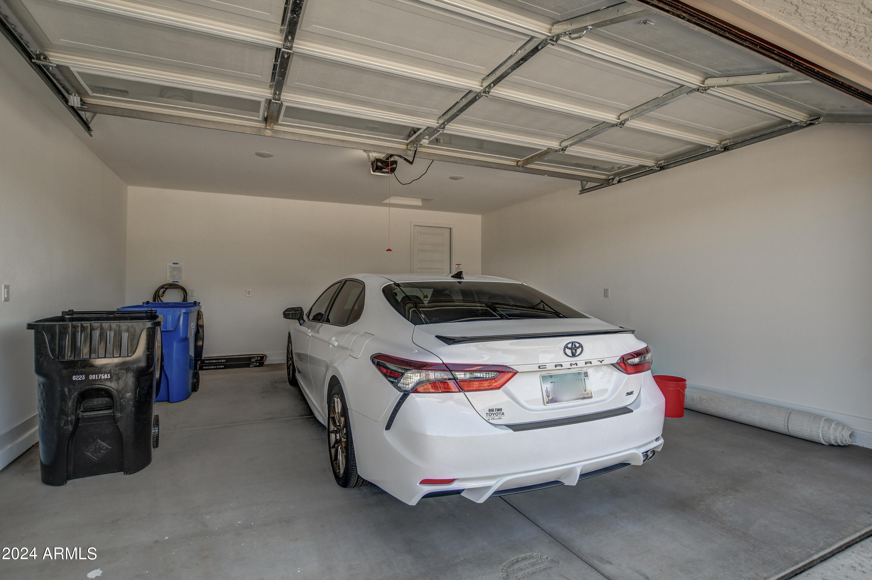 4109 East Appaloosa Road Gilbert, AZ 85296 - Photo 55 of 60 Garage 1, 1