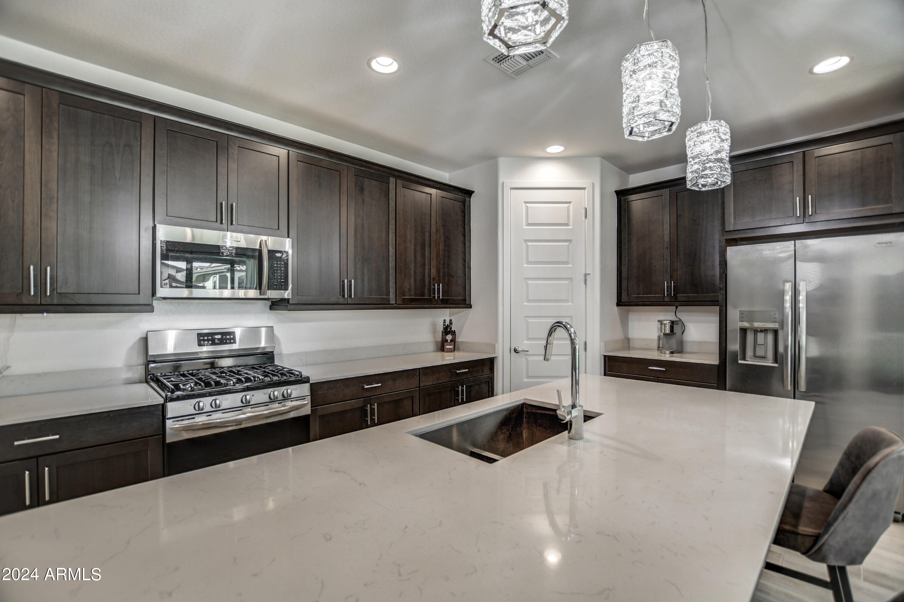 4109 East Appaloosa Road Gilbert, AZ 85296 - Photo 9 of 60 Kitchen 2